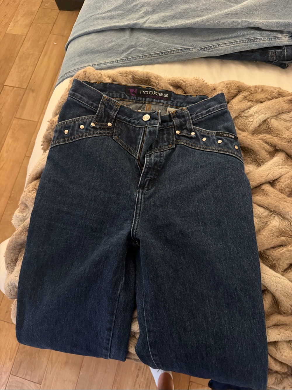 Rockies Dark Blue Straight-Leg Jeans with Stud Detailing